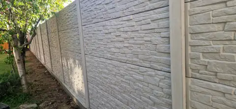 Zdjęcie od klienta nr 19: ogrodzenie Konkret Line (opinia w Google)